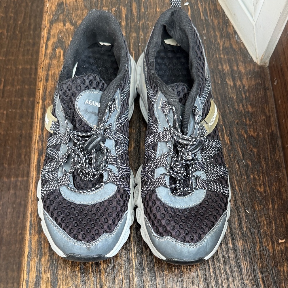 Aquamore Sneakers in Black and Gray